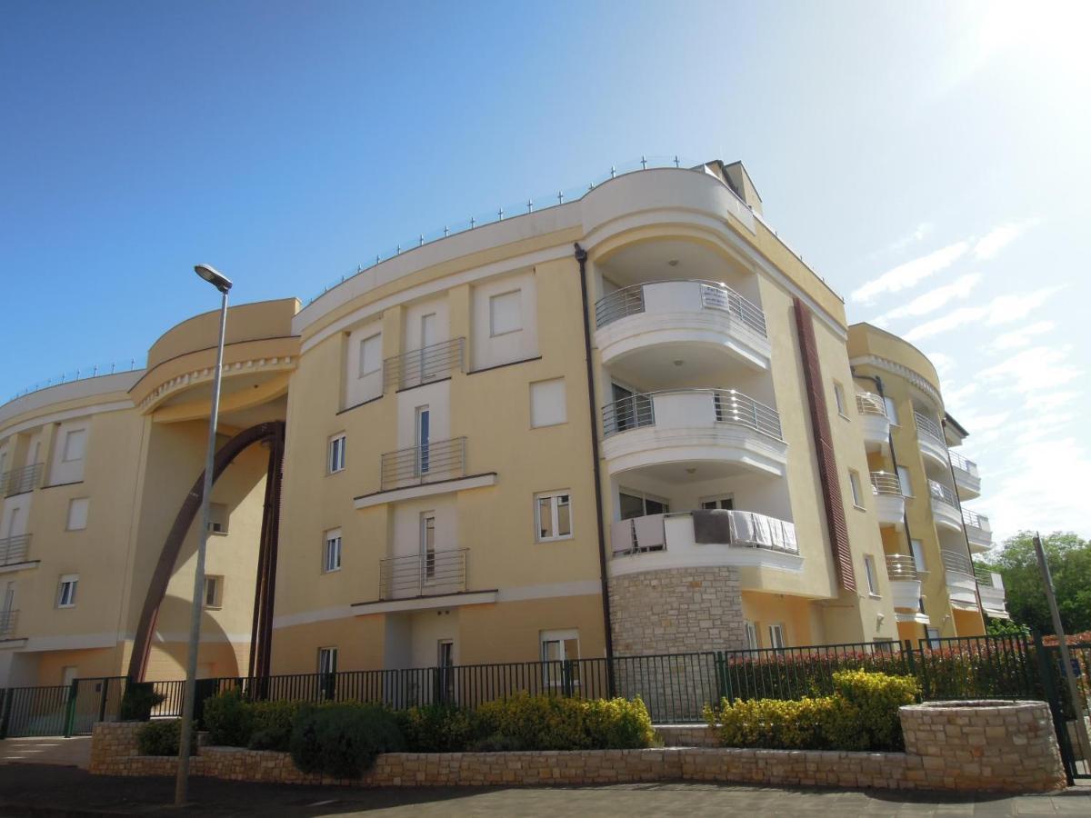 Stella Maris Appartement ウマグ エクステリア 写真
