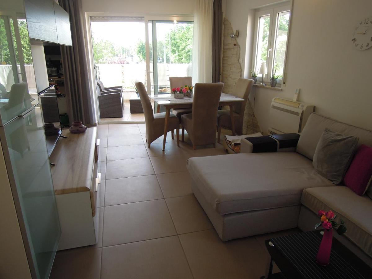 Stella Maris Appartement ウマグ エクステリア 写真