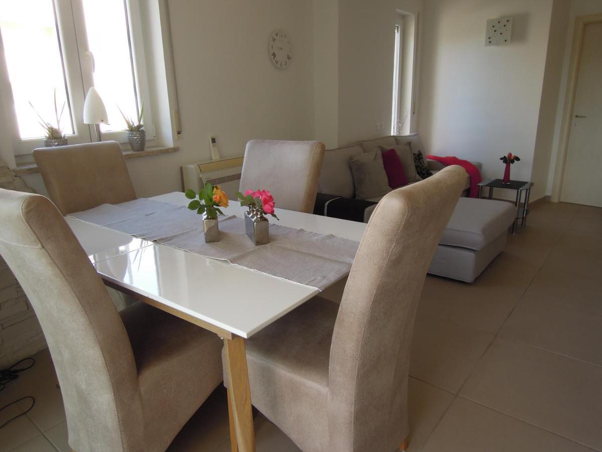 Stella Maris Appartement ウマグ エクステリア 写真